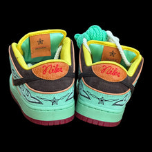 Load image into Gallery viewer, 2025 nike sb dunk low rodeo tourmaline