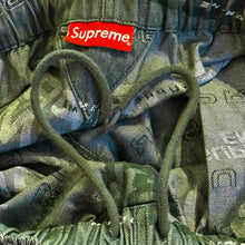 Load image into Gallery viewer, 2019 supreme dimensions logo denim skate pant