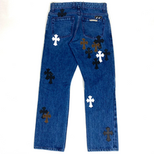 Load image into Gallery viewer, 2022 chrome hearts denim jeans fleur knee