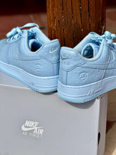 Load image into Gallery viewer, 2026 travis scott // nike air force 1 ice blue ostrich