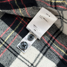 Load image into Gallery viewer, 2014 supreme plaid flannel shirt white