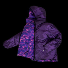 Load image into Gallery viewer, 2006 bape purple camo hooded puffer jacket *reversible