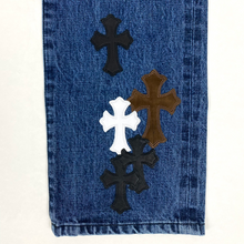 Load image into Gallery viewer, 2022 chrome hearts denim jeans fleur knee