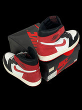 Load image into Gallery viewer, 2018 jordan 1 track red