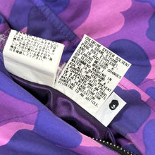 Load image into Gallery viewer, 2006 bape purple camo hooded puffer jacket *reversible