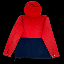 Load image into Gallery viewer, 2007 supreme wilderness parka