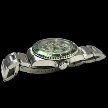 Load image into Gallery viewer, 2006 bape bapex green camo green bezel