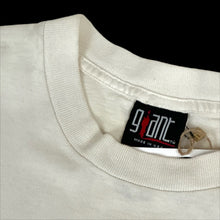 Load image into Gallery viewer, 1994 jimmy buffett fruitcakes on tour tee