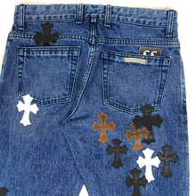 Load image into Gallery viewer, 2022 chrome hearts denim jeans fleur knee