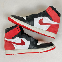Load image into Gallery viewer, 2018 jordan 1 track red