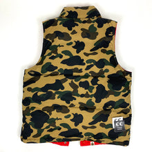 Load image into Gallery viewer, bape 1st camo reversible down vest