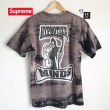 Load image into Gallery viewer, Supreme / Hypnotize Minds Tee change clothes customs Dye