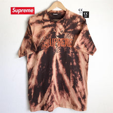 Load image into Gallery viewer, Supreme Swan Song Tee change clothes customs Dye