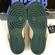 Load image into Gallery viewer, Nike SB Dunk Low Eire 2006 Net Deep Orange