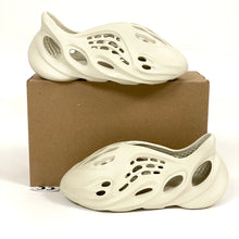 Load image into Gallery viewer, Yeezy Foam Runner RNNR Adidas