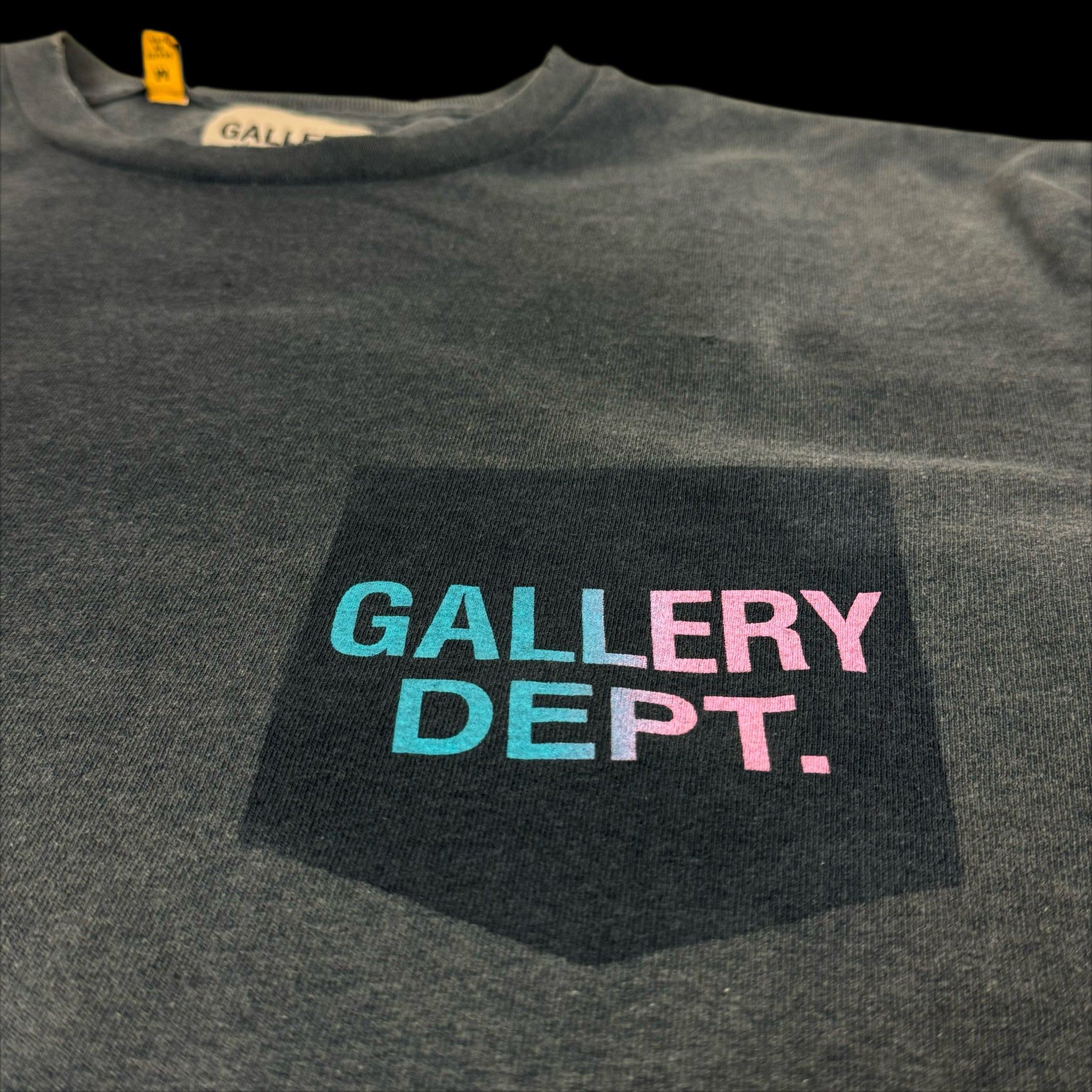 2023 gallery dept miami boardwalk tee – change clothes