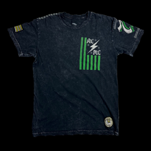 Load image into Gallery viewer, 2000s affliction live fast skull tee
