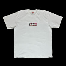 Load image into Gallery viewer, 2020 supreme // murakami covid relief box logo tee
