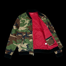 Load image into Gallery viewer, 2012 supreme blimp quilted work jacket camo
