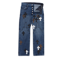 Load image into Gallery viewer, 2022 chrome hearts denim jeans fleur knee
