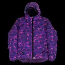 Load image into Gallery viewer, 2006 bape purple camo hooded puffer jacket *reversible
