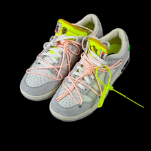 Load image into Gallery viewer, 2021 off white // nike dunk low lot 12
