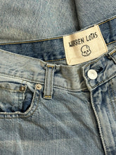 Load image into Gallery viewer, 2010s warren lotas distressed relax fit denim jeans
