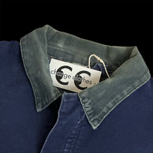 Load image into Gallery viewer, vintage carhartt blanket lined chore coat navy
