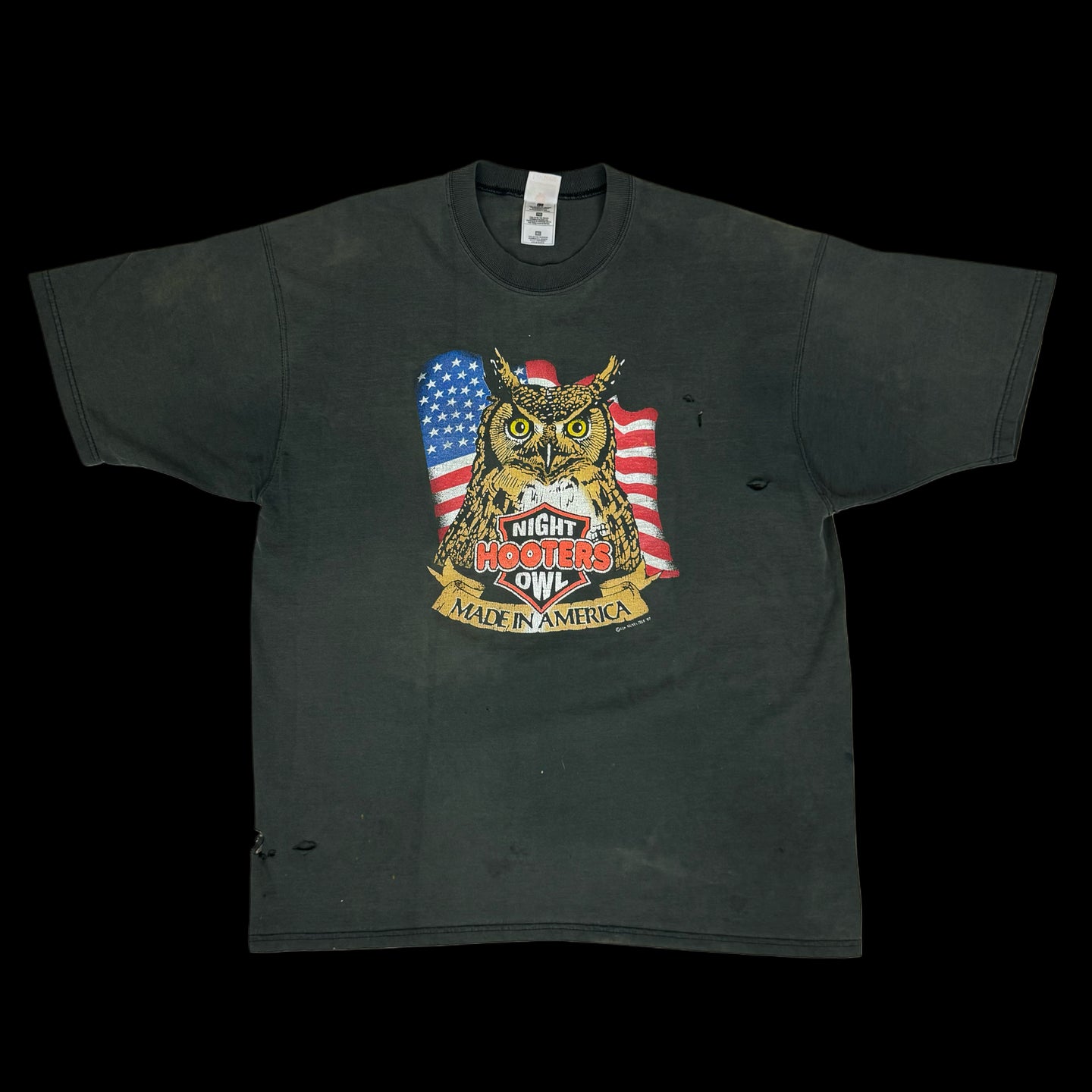 1997 hooters night owl tee