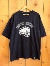 Load image into Gallery viewer, y2k sean john peace fist tee
