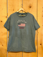 Load image into Gallery viewer, 1999 harley baltimore fireworks tee slate blue
