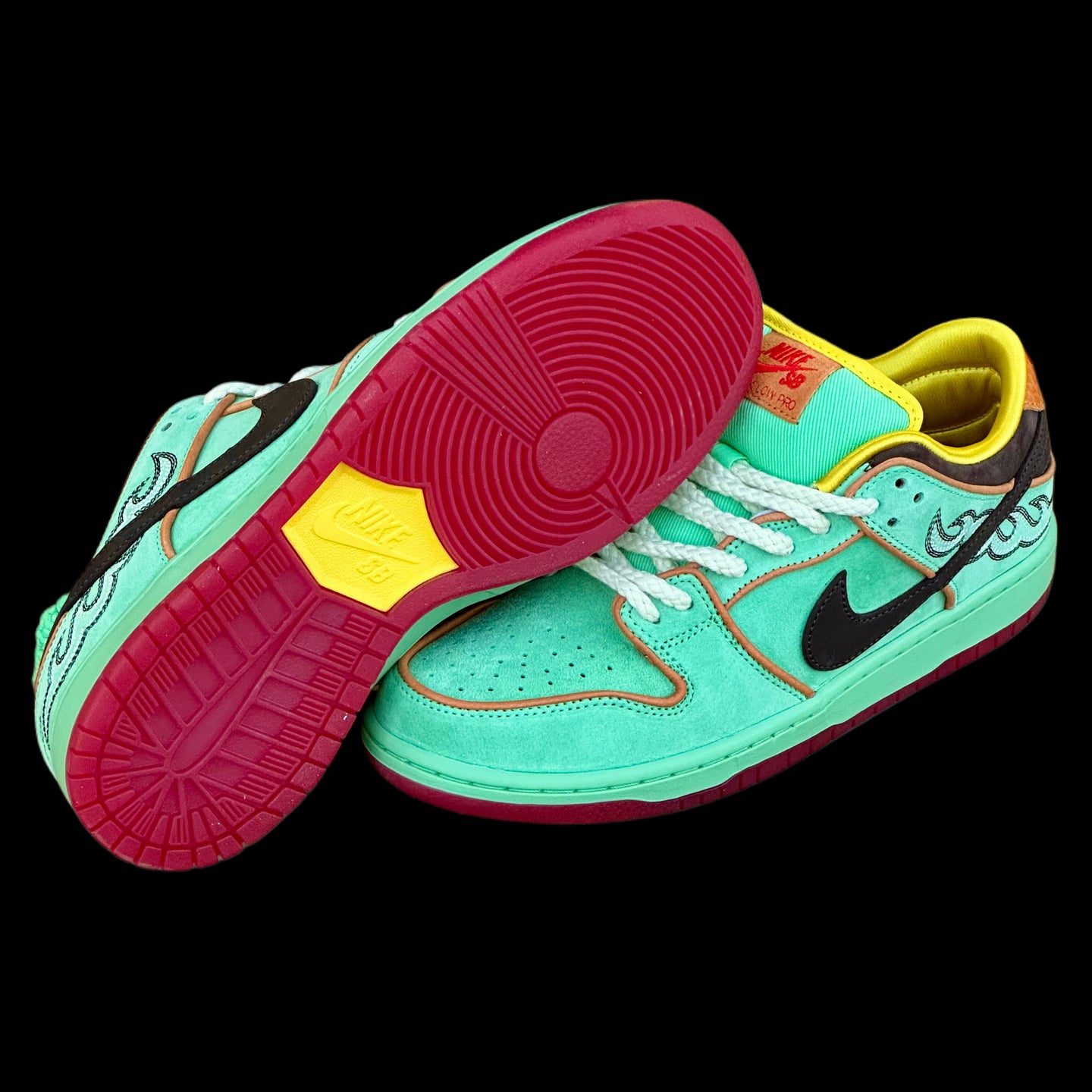 2025 nike sb dunk low rodeo tourmaline