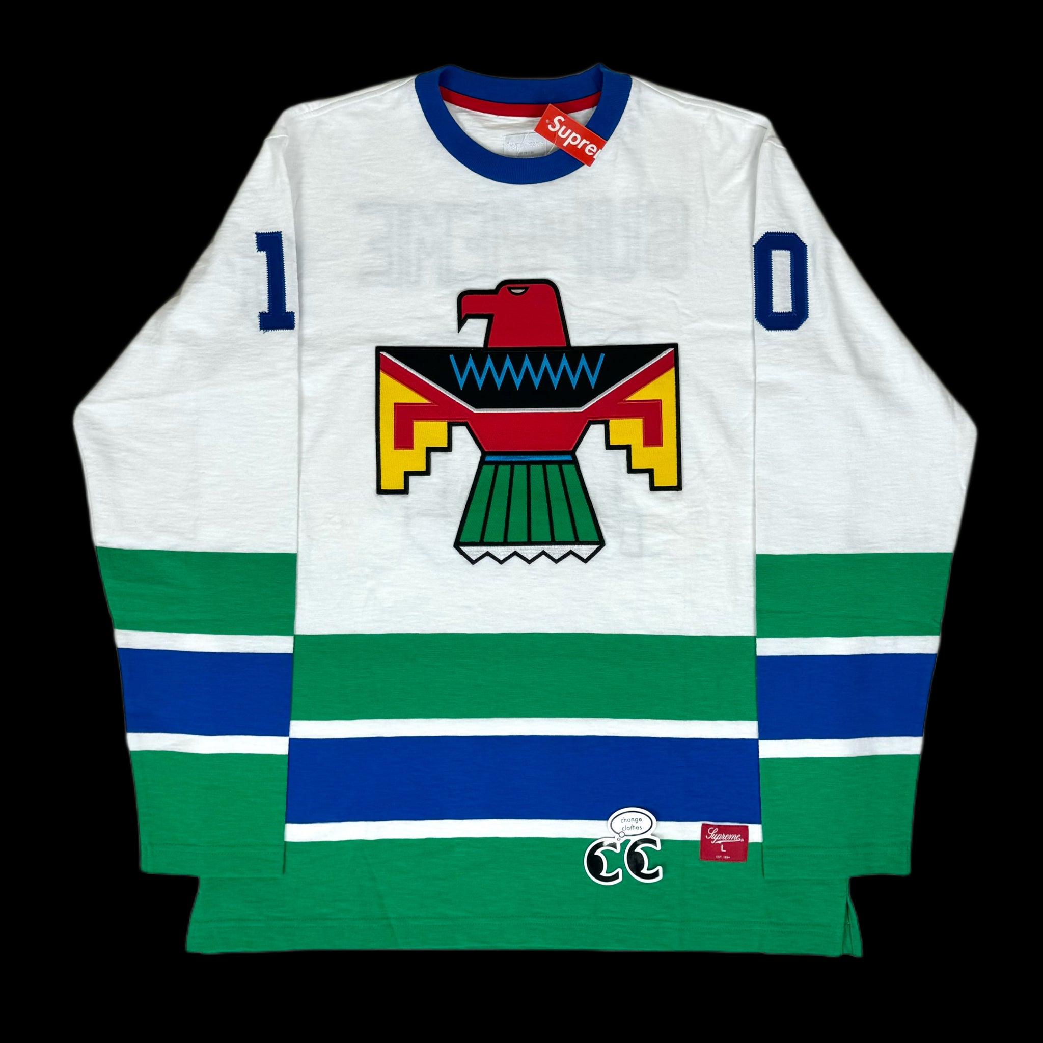 2010 supreme thunderbird hockey top – change clothes