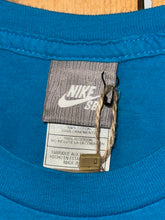 Load image into Gallery viewer, mid 2000s nike sb always a gentleman tee
