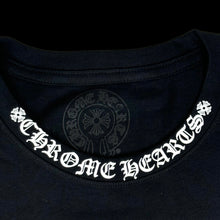 Load image into Gallery viewer, chrome hearts collar logo pocket tee black
