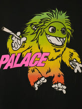 Load image into Gallery viewer, 2021 palace large up tee black
