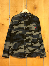 Load image into Gallery viewer, 2010s stussy military dark camo l/s button up
