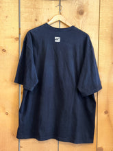 Load image into Gallery viewer, y2k sean john peace fist tee
