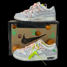 Load image into Gallery viewer, 2021 off white // nike dunk low lot 12
