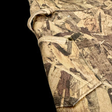 Load image into Gallery viewer, 2021 billy hill osb camo double knee pants
