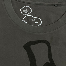 Load image into Gallery viewer, 2017 kaws // peanuts snoopy face tee
