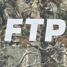 Load image into Gallery viewer, ftp tree camo tee
