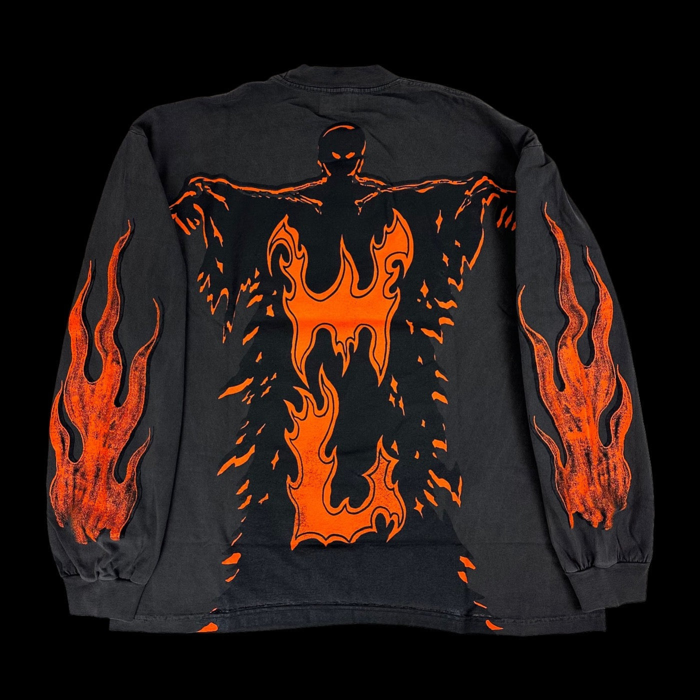 2024 warren lotas halloween phantasm l/s tee