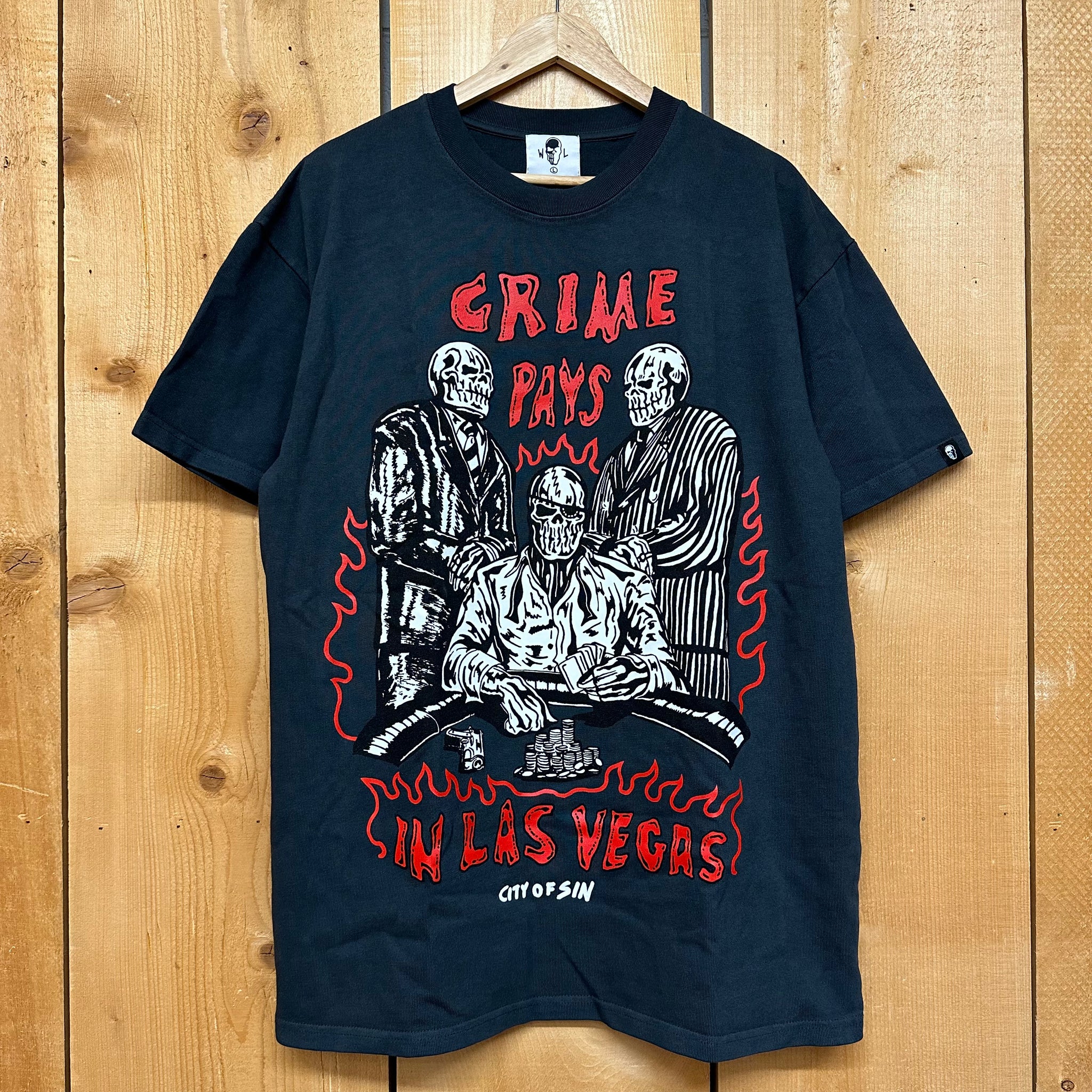 2022 warren lotas crime pays tee – change clothes