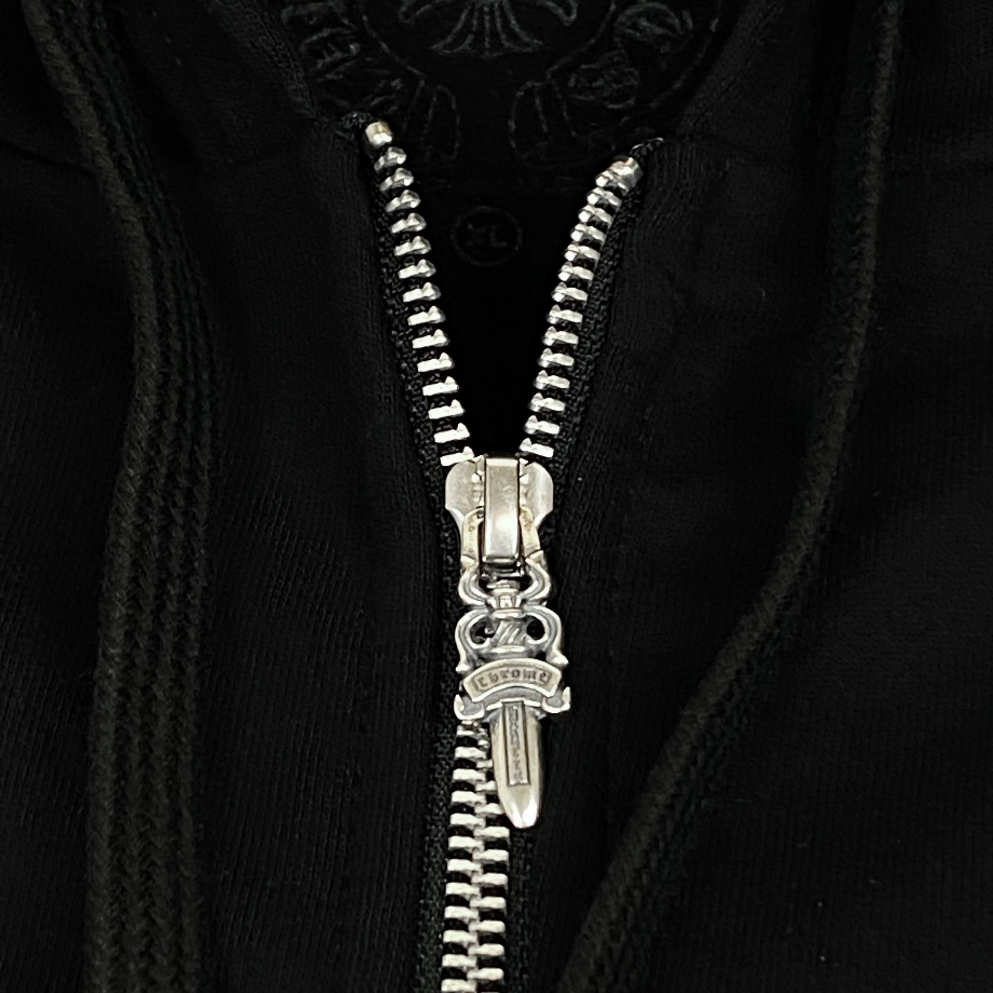 chrome hearts los angeles exclusive horseshoe dagger zip up 