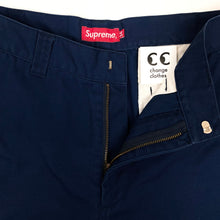 Load image into Gallery viewer, Supreme Work Shorts Navy 34
