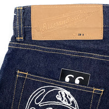 Load image into Gallery viewer, 2008 bbc astronaut appliqué denim shorts
