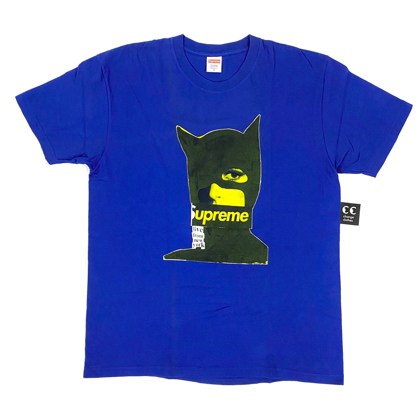 Supreme Cats Tee Shirt Catwoman 2013 – change clothes