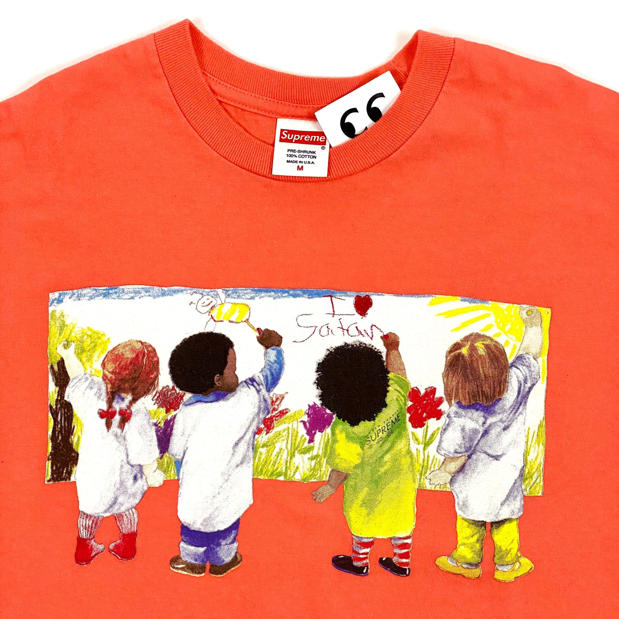Supreme Kids Tee – change clothes