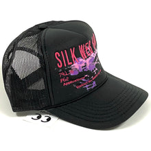 Load image into Gallery viewer, Spider Worldwide Silk Web Bank Trucker Cap Hat
